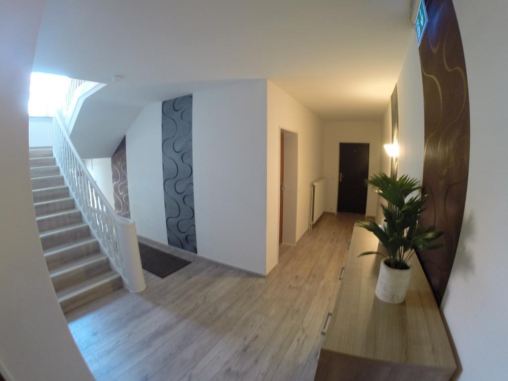 Hotel Zum Weissen Ross Winsen  Екстериор снимка
